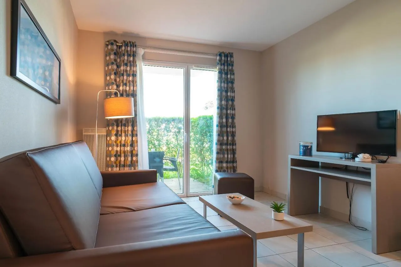 Les Thermes 508 - Appt Avec Piscine Partagee Concarneau